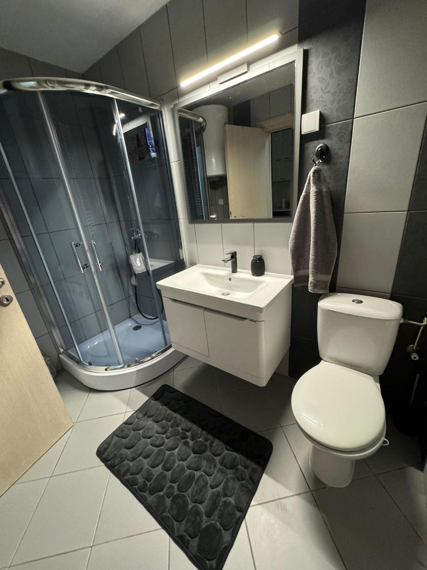 Stan Na Dan Aurora Apartment Pozarevac Exterior photo