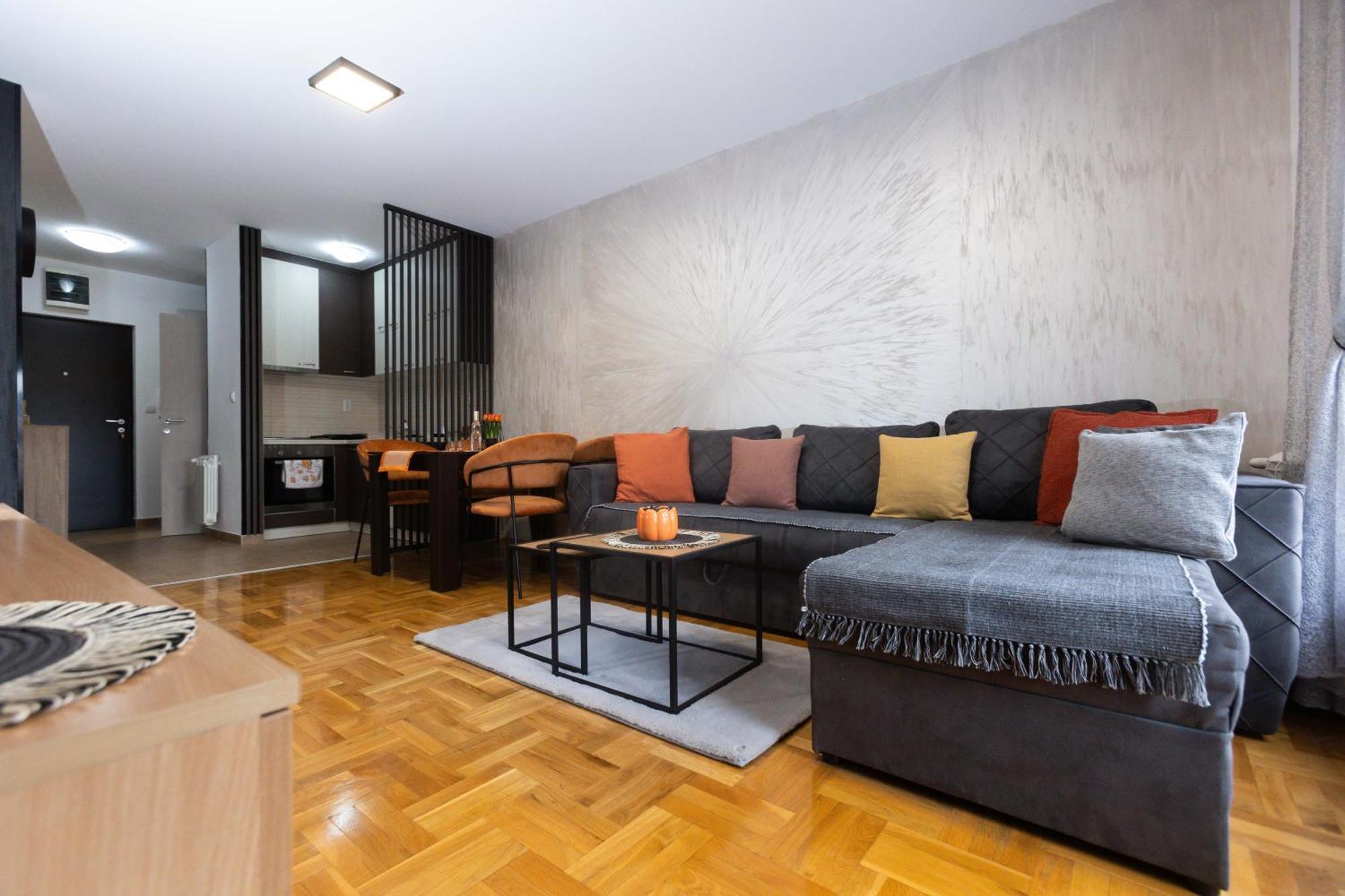 Stan Na Dan Aurora Apartment Pozarevac Exterior photo